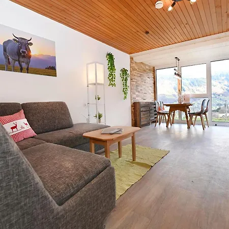 Rundblick 2 Gartenwohnung Appartement Tschagguns