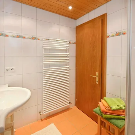 Rundblick 2 Gartenwohnung * Tschagguns